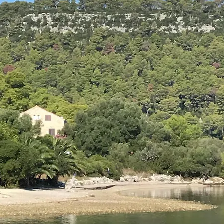 Dabelic 3* Polače